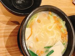 飘香鸡扒过桥米线-云味馆过桥米线(皇庭广场店)
