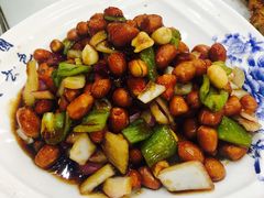 -清真磊磊烧烤老店(饮虎池街34号店)