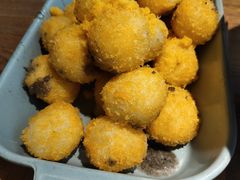 -蜜桃餐厅·伴山(湖滨商业街店)