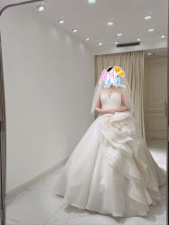 -拉瑞娜LaReine婚纱礼服高级定制
