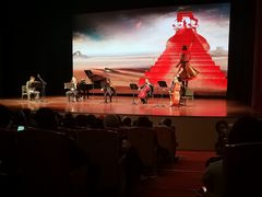 -北京喜剧院