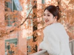 -钟书阁(群光广场店)