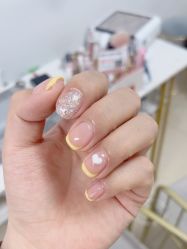 -尤米一站式美甲美睫