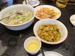 -丁里羊肉小镇(天鹅湖总店)