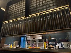 -铭牛烧肉·和牛海鲜自助(高新月牙湖店)