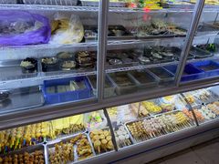 面包甜点陈列柜-陈记麻辣烫(浦口道店)
