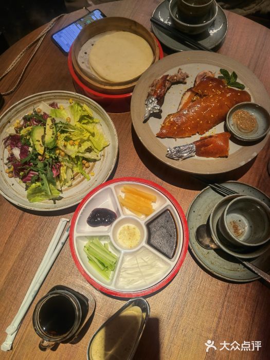 青年公社烤鸭(宝杨宝龙广场店)桂花香烤鸭图片