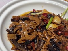 -千百味红餐厅·江西菜(绿地双子塔店)