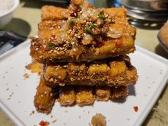 -铜锣湾·有麝自然香(重庆新天地店)