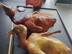 -羽鸽集·乳鸽专门店·地道顺德菜(岭南站店)