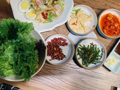 -明洞阿姨·韩式酱蟹烤肉·创意料理(三元桥店)