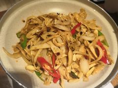 -吕氏疙瘩汤·新鲁菜(新贵和店)