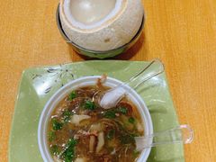 -食盈碗仔翅(星玺广场店)
