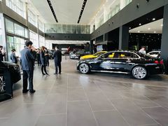 -奔驰上海利星(七宝店)