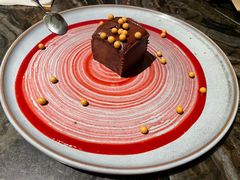 -LES ELITES 英集荟(南京西路店)