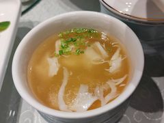烩乌鱼丸汤-萃華楼(王府井店)