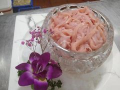 -杨肥肠火锅大排档(火车站花园店)