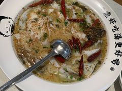 -江渔儿酸菜鱼(奥园广场金发购物中心店)