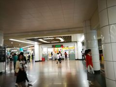 -公园前(地铁站)
