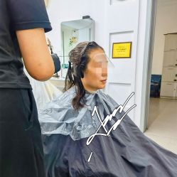 -艺时·漂发·染发·烫发店