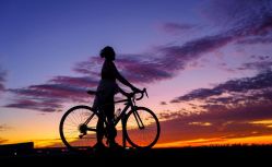 -亚太瑜伽普拉提学院