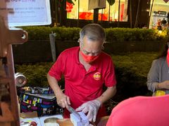 -詹爷爷乌节路街头冰淇淋