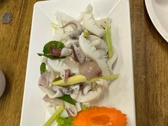 -拉威海鲜市场
