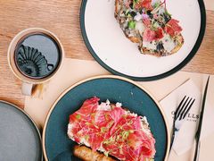 三文鱼烤吐司-O'mills Sourdough Bakery&Bistro(永嘉路店)