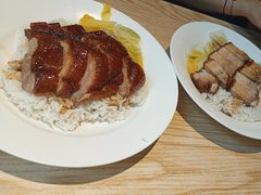 -滋味满屋美食坊(上海街店)