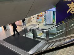 -全家便利店(杭州龙翔桥地铁站店)