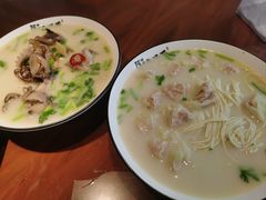 -阿达师傅鱼汤面