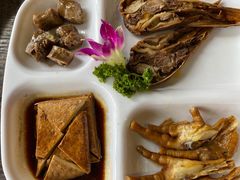 -龙虾风暴(松江店)