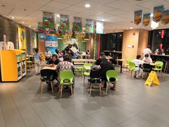 大堂-麦当劳(金山红星美凯龙DT店)