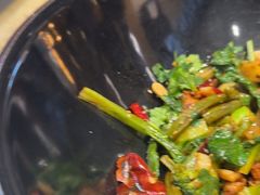 -醉人椒麻辣香锅(上地华联店)