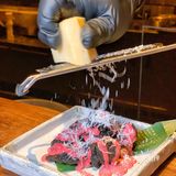在日落的余晖中，来三里屯品味新中式美食！