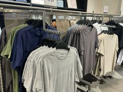 -H&M(鹏欣水游城店)
