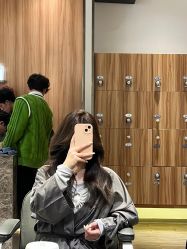 -Mentor Hair Salon