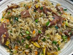 招牌烤肉炒饭-扬二春炒饭(国庆路总店)