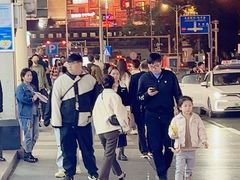 -CoCo都可(八达商城店)