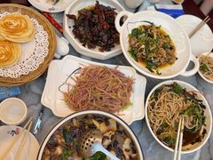-蔼若春.传承三十年云南菜(金碧公园店)
