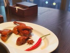 乳鸽-广州柏悦酒店·悦景轩·粤菜餐厅