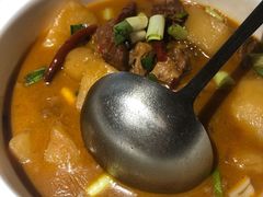 锅仔牛肋骨炖萝卜-老头儿油爆虾·知味杭州(爱琴海购物中心)