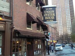 android_upload_pic-Union Oyster House