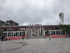 -英雄广场