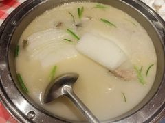 -巴陵全鱼席(湖南老字号汴河街店 )