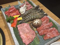-炼火烤肉店