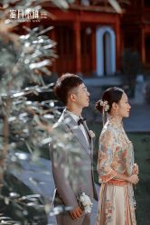 -苏菲亚婚纱摄影