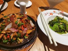 -渝半城经典川粤菜(重庆天地店)