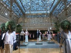 -乐蓬马歇百货公司(Rive Gauche)