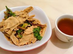 和味捞石屏腐皮-稻香酒家·35年老字号(侨光店)